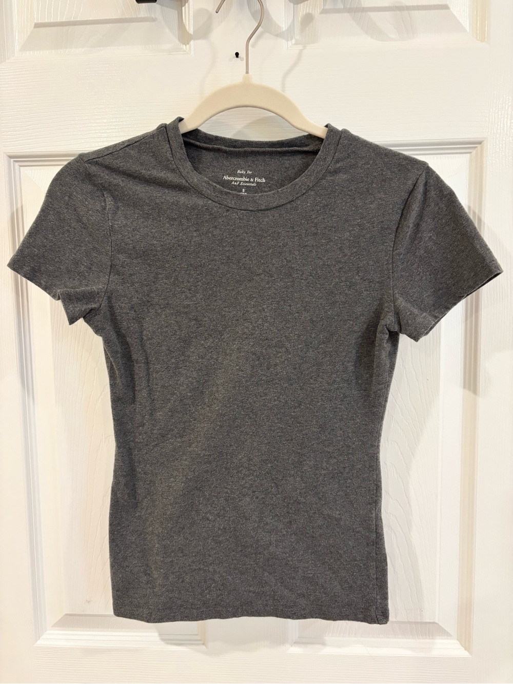 Abercrombie Baby Tee S